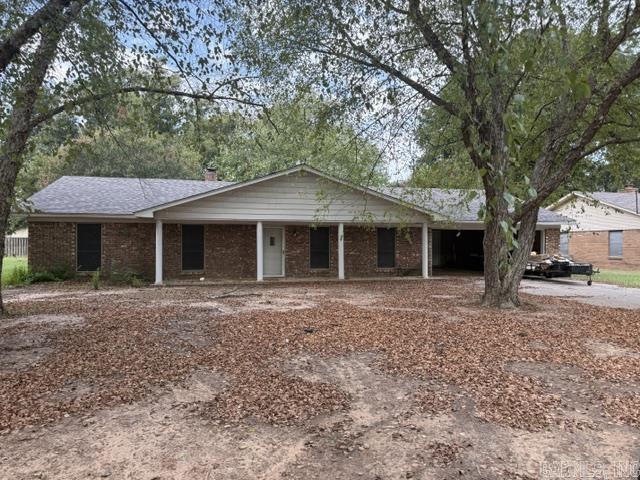 105 Winfield Lane Property Photo 1