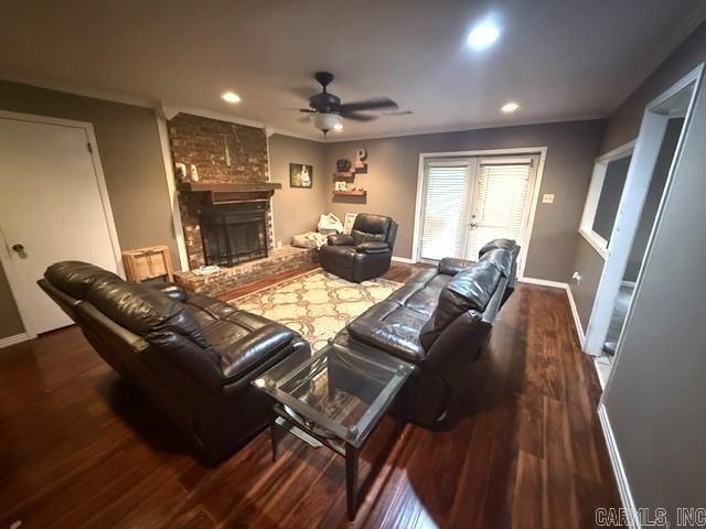 105 Winfield Lane Property Photo 3