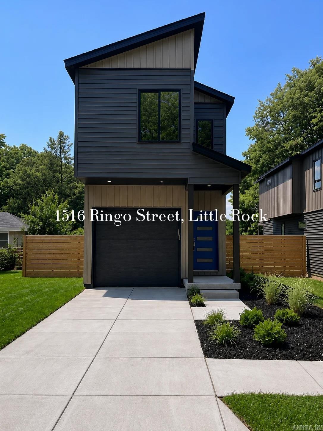 1516 S Ringo Street Property Photo 1