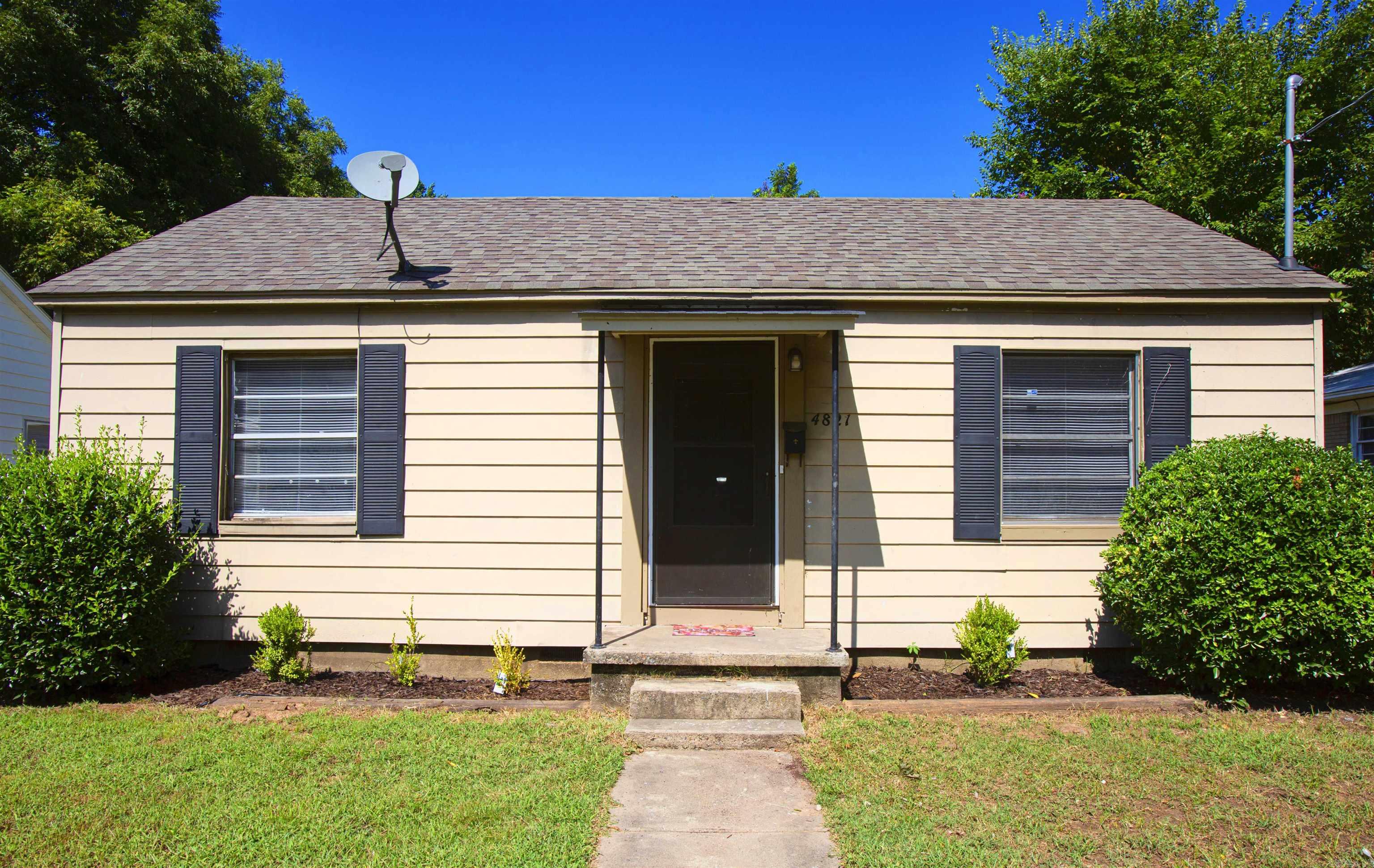 4821 Rogers Street Property Photo 1