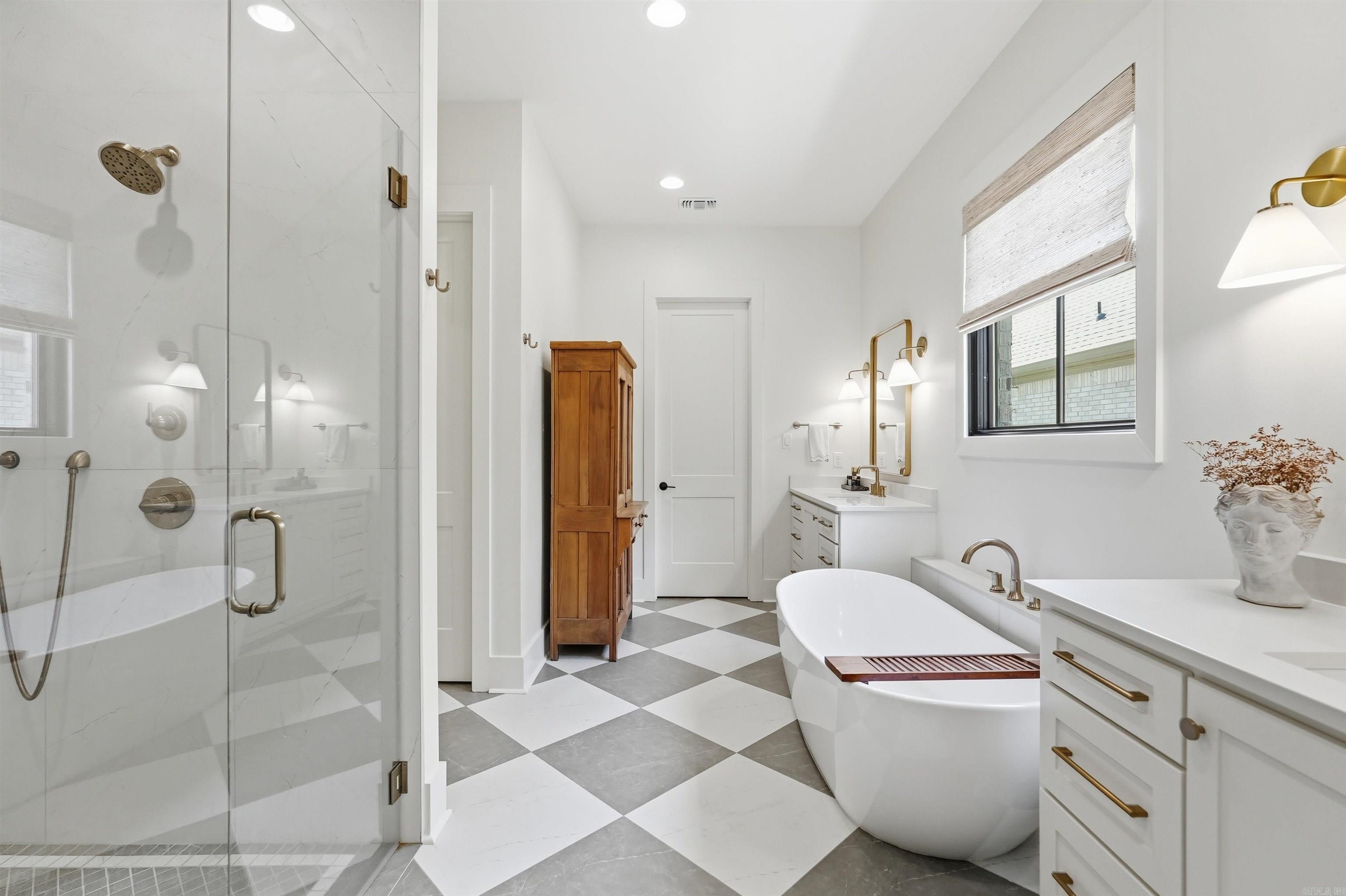 16 Mereville Place Property Photo 25