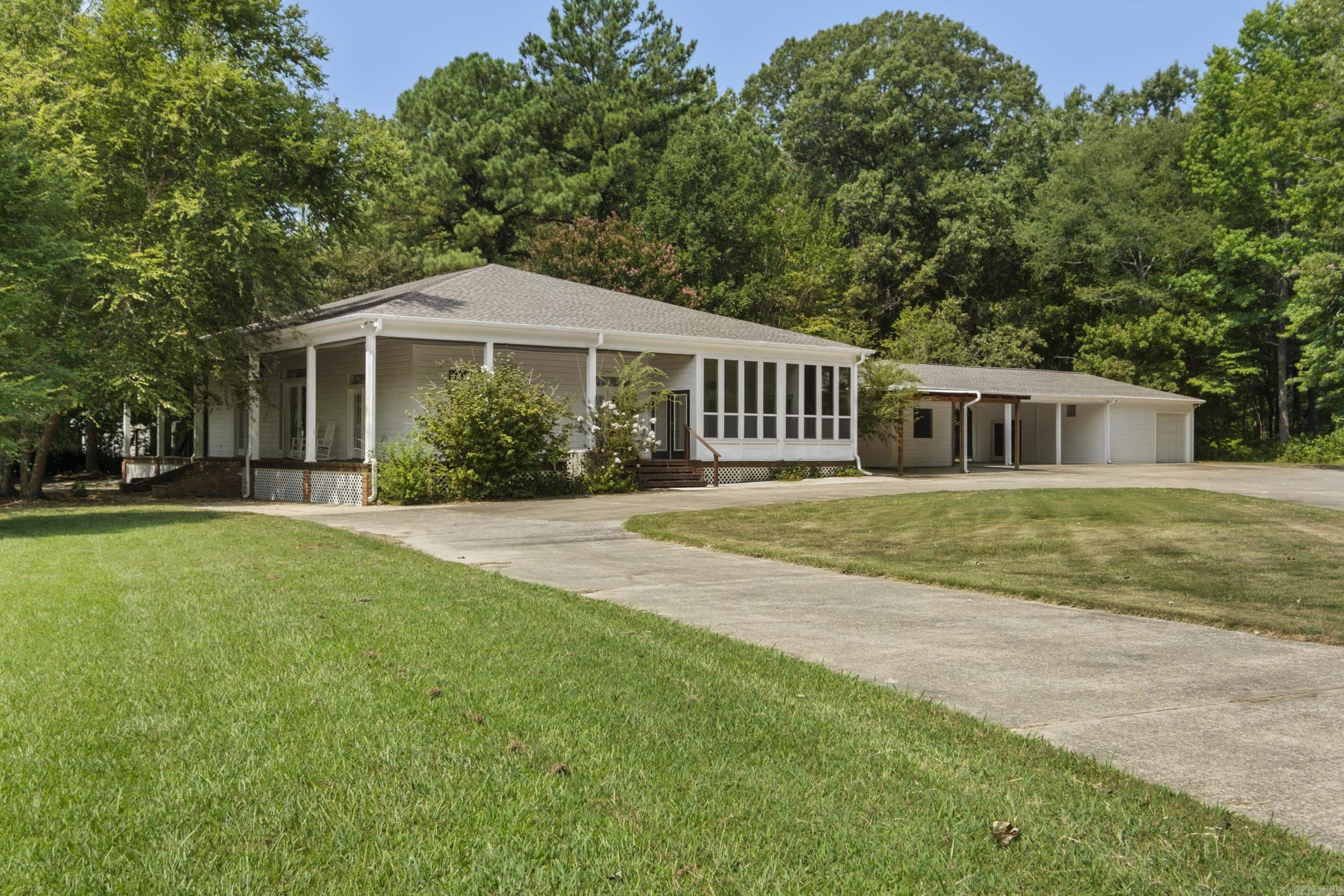6524 Hwy 89 Property Photo 1