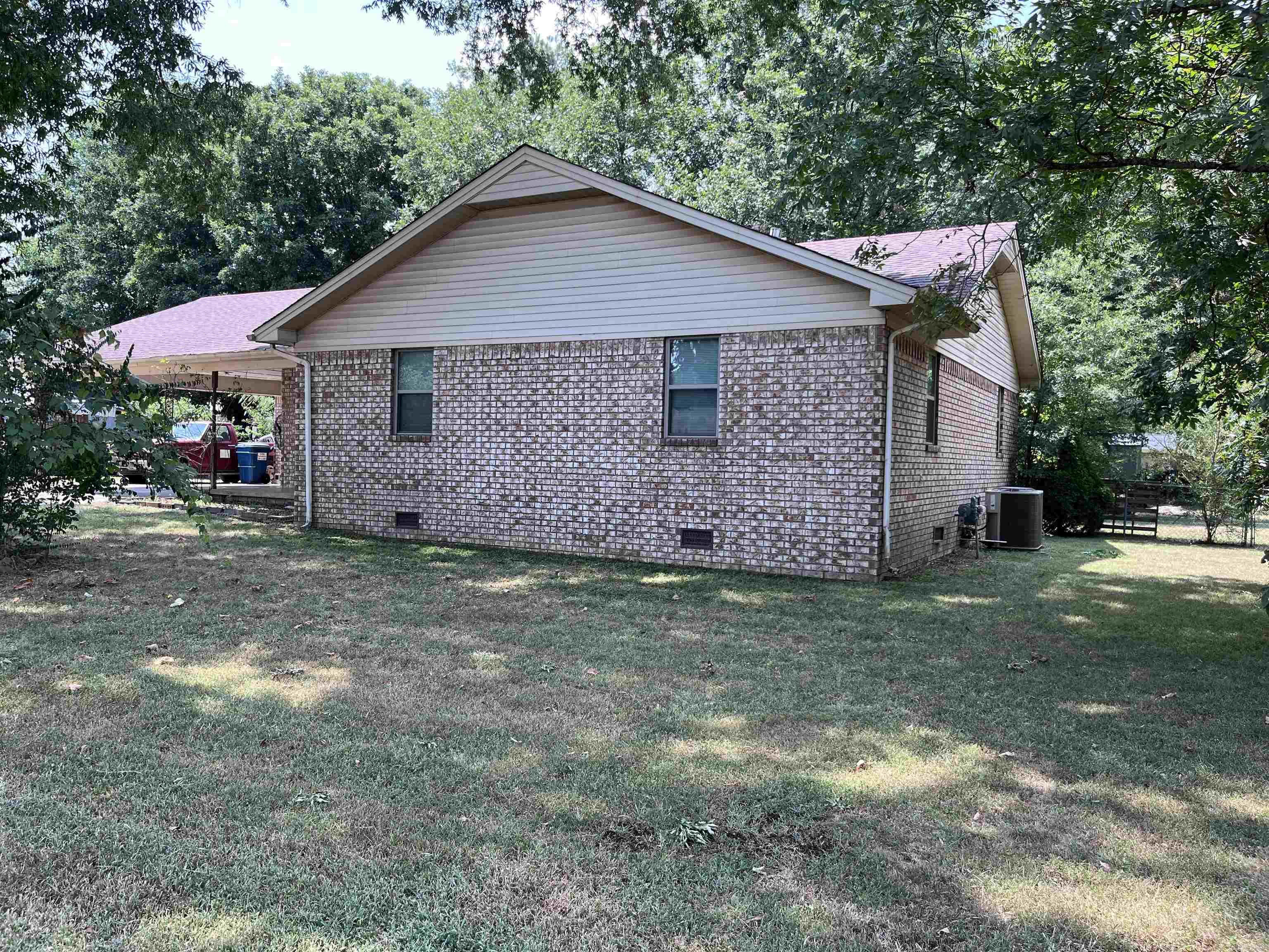 117 Leonard Lane