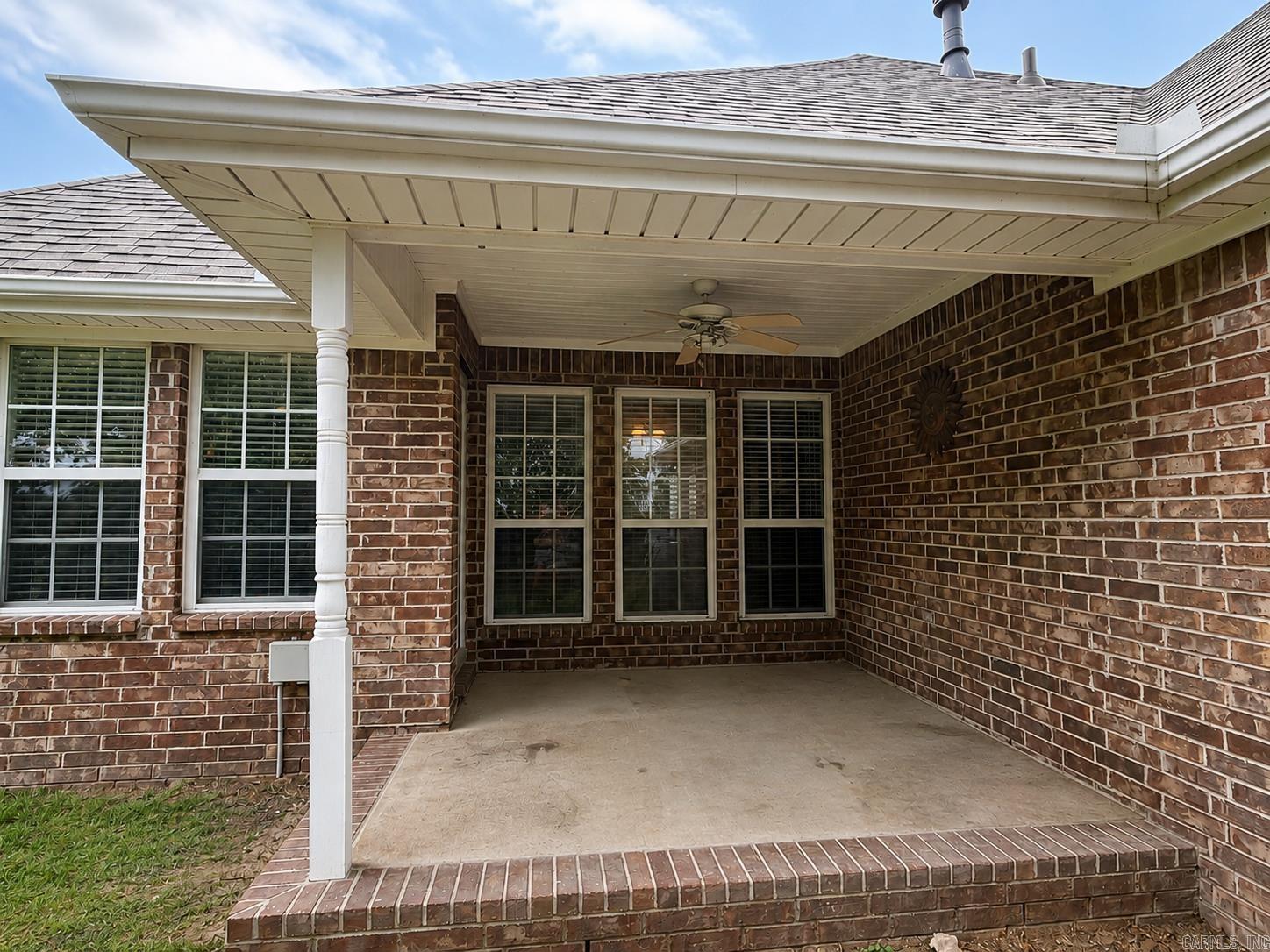 944 Neil Sain Loop Property Photo 13