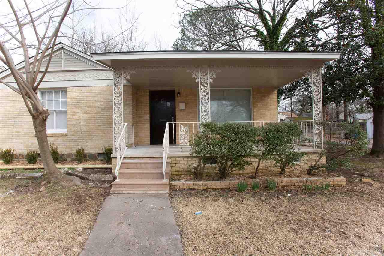 1521 S Pierce Street Property Photo 3