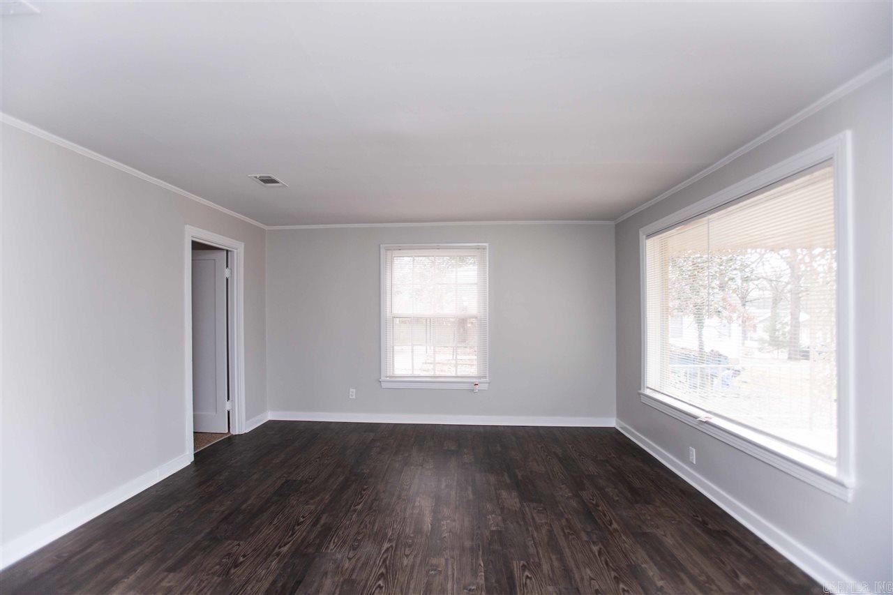 1521 S Pierce Street Property Photo 5