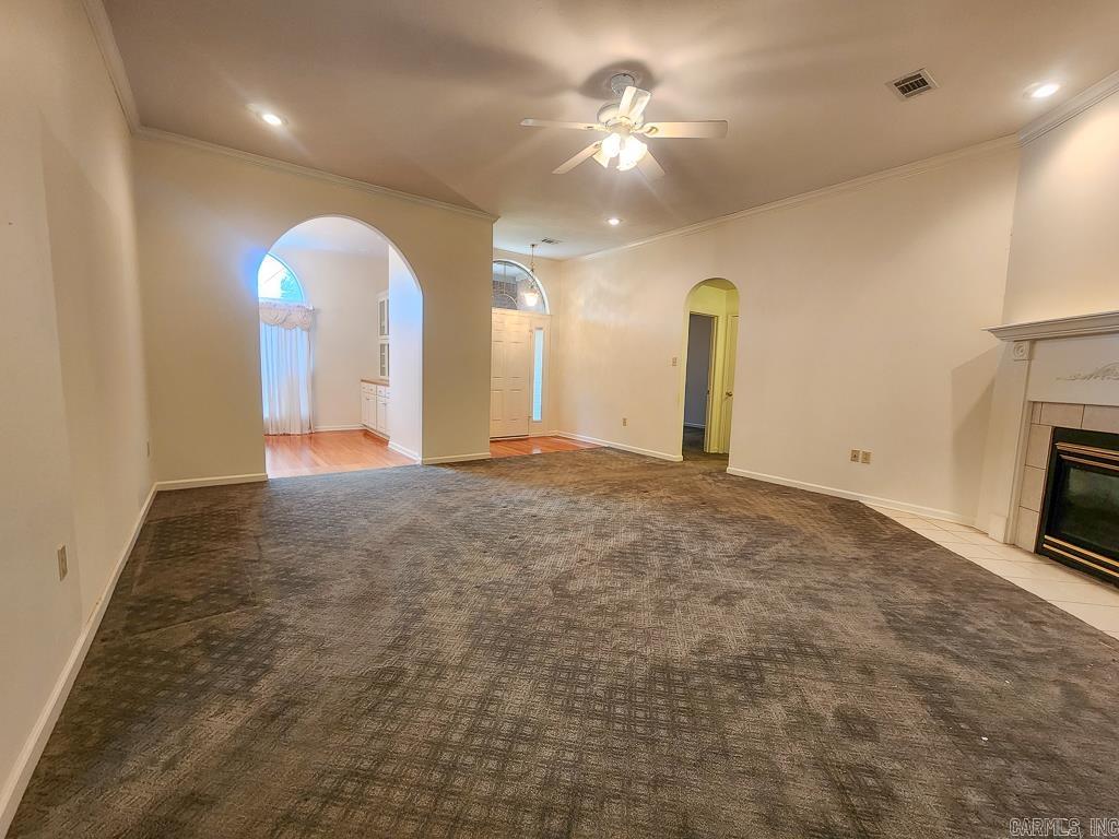 60 Weaver Circle Property Photo 4