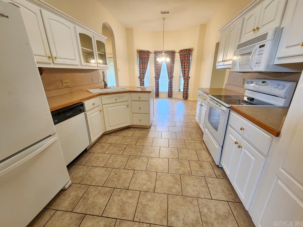 60 Weaver Circle Property Photo 7