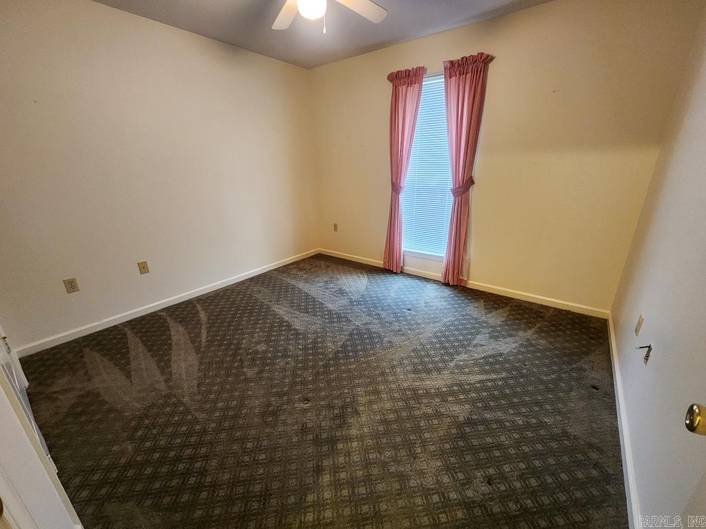 60 Weaver Circle Property Photo 17