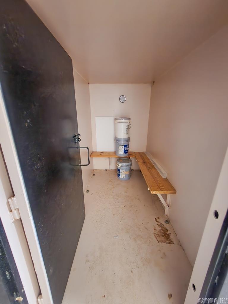 60 Weaver Circle Property Photo 22