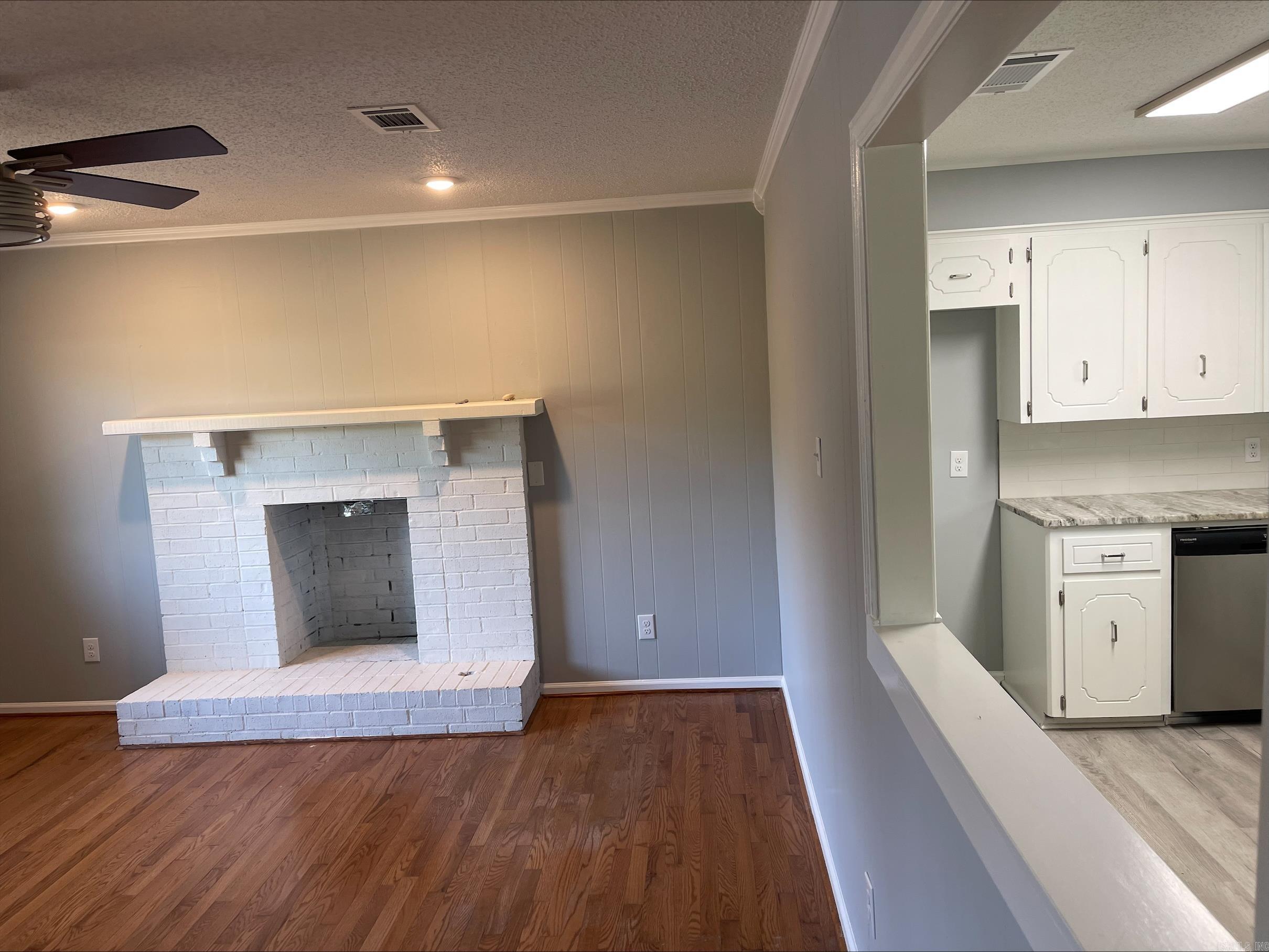 3905 Sioux Trl Property Photo 4