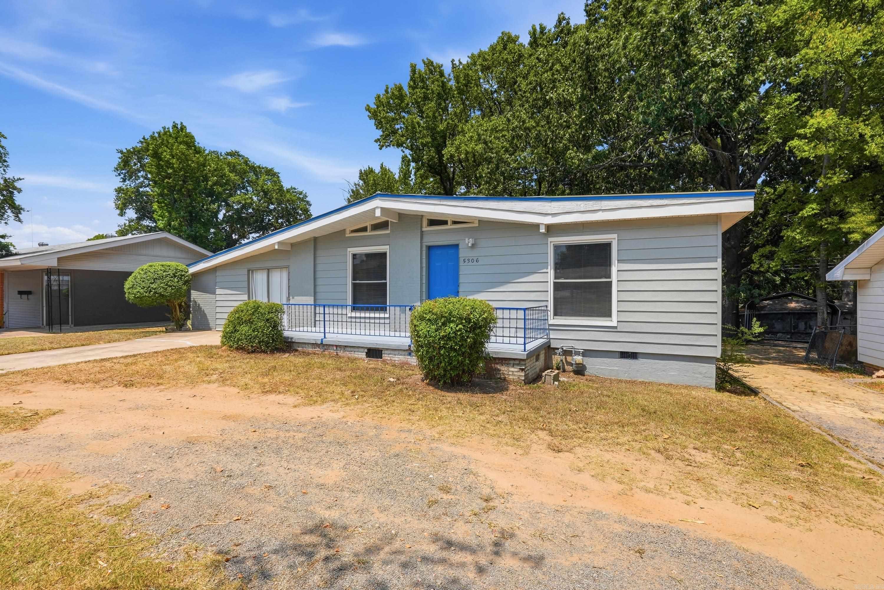 5306 Gum Springs Road Property Photo 3