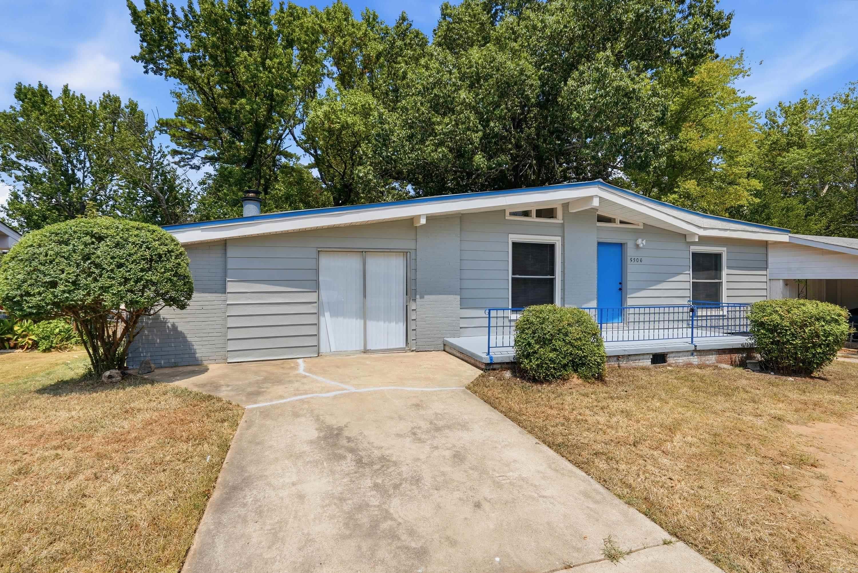 5306 Gum Springs Road Property Photo 4