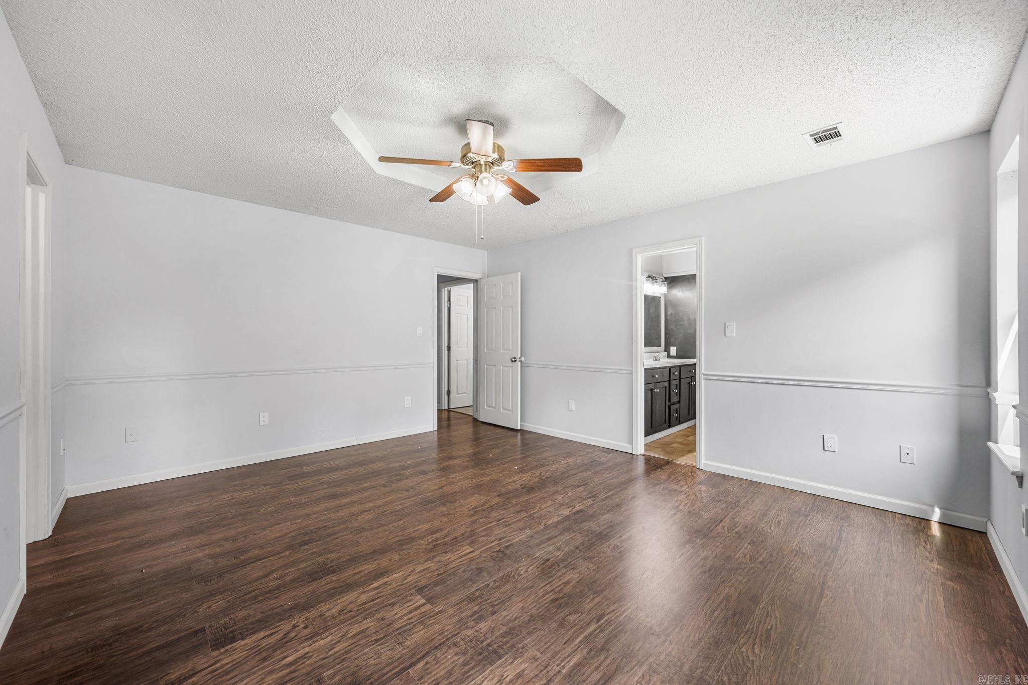 702 Kamak Dr Property Photo 17