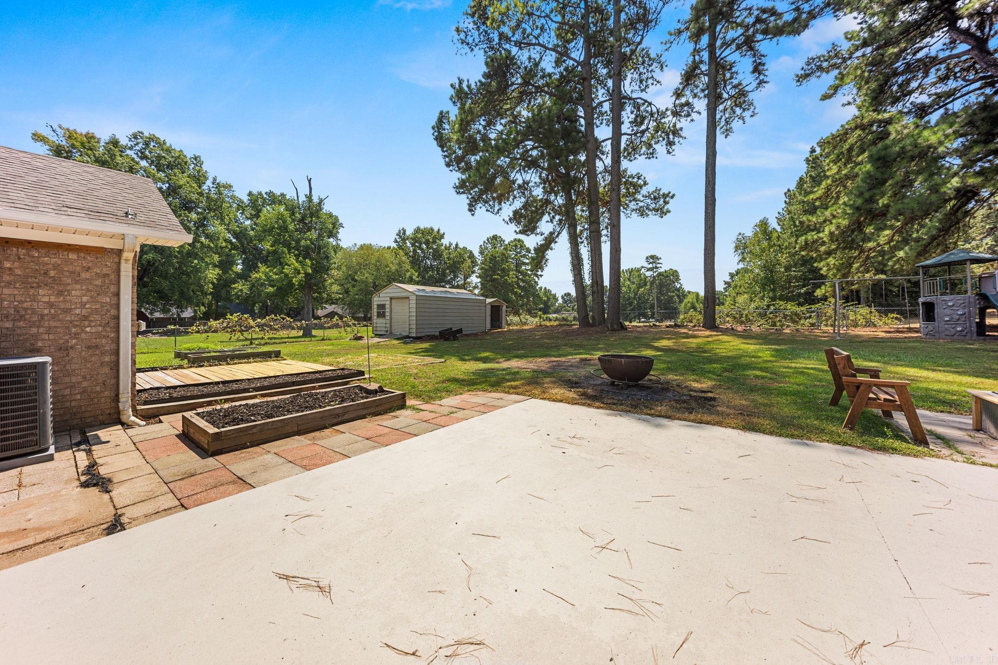 702 Kamak Dr Property Photo 29
