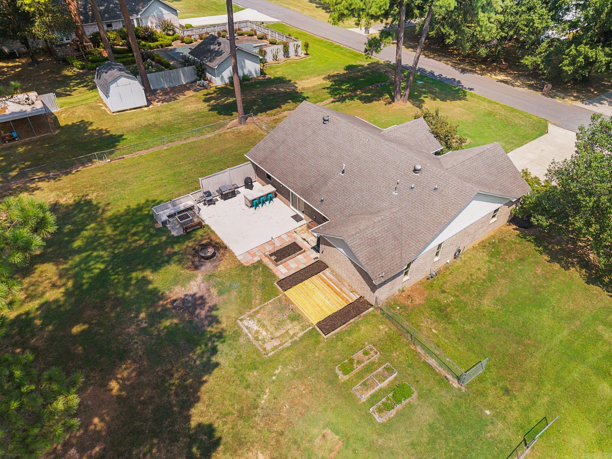 702 Kamak Dr Property Photo 43