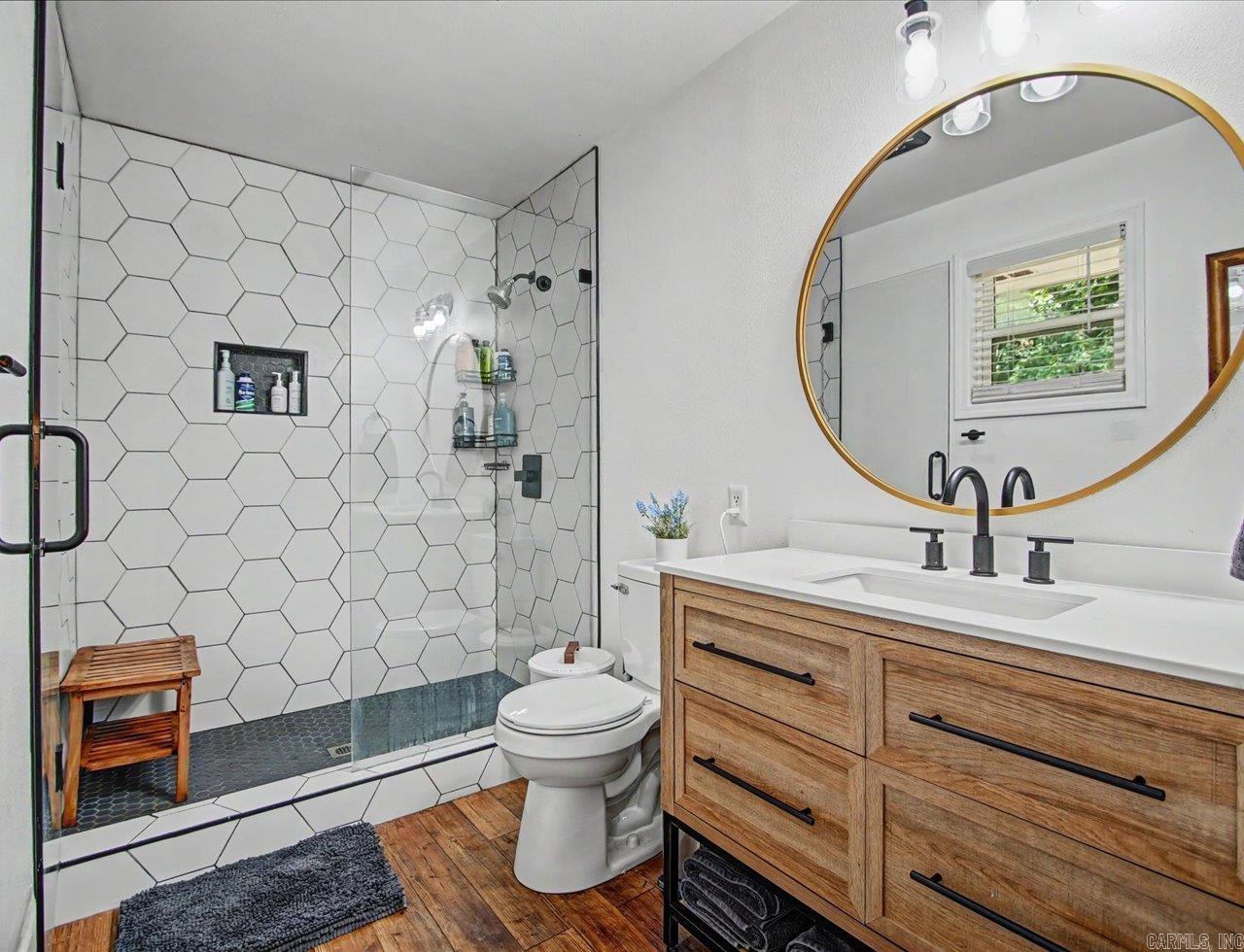 409 Houston Drive Property Photo 15