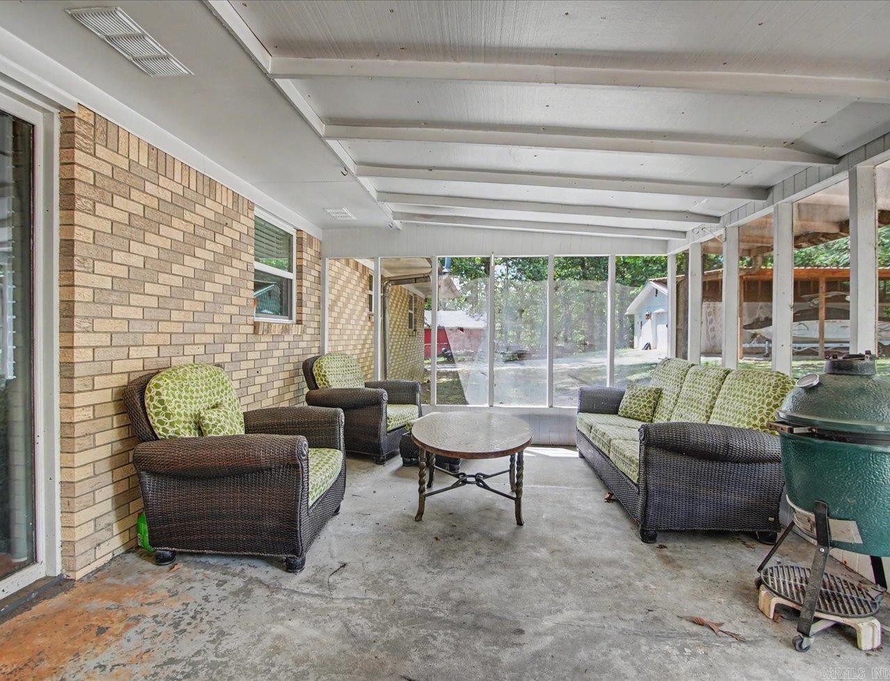 409 Houston Drive Property Photo 21