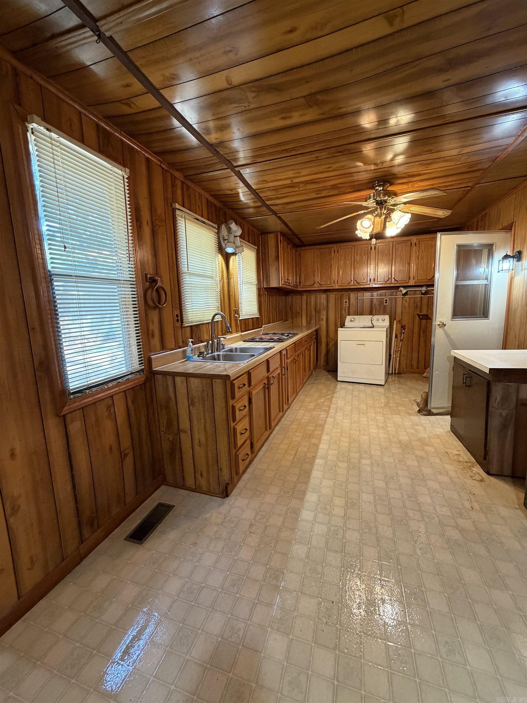 4 Paradise Circle Property Photo 16