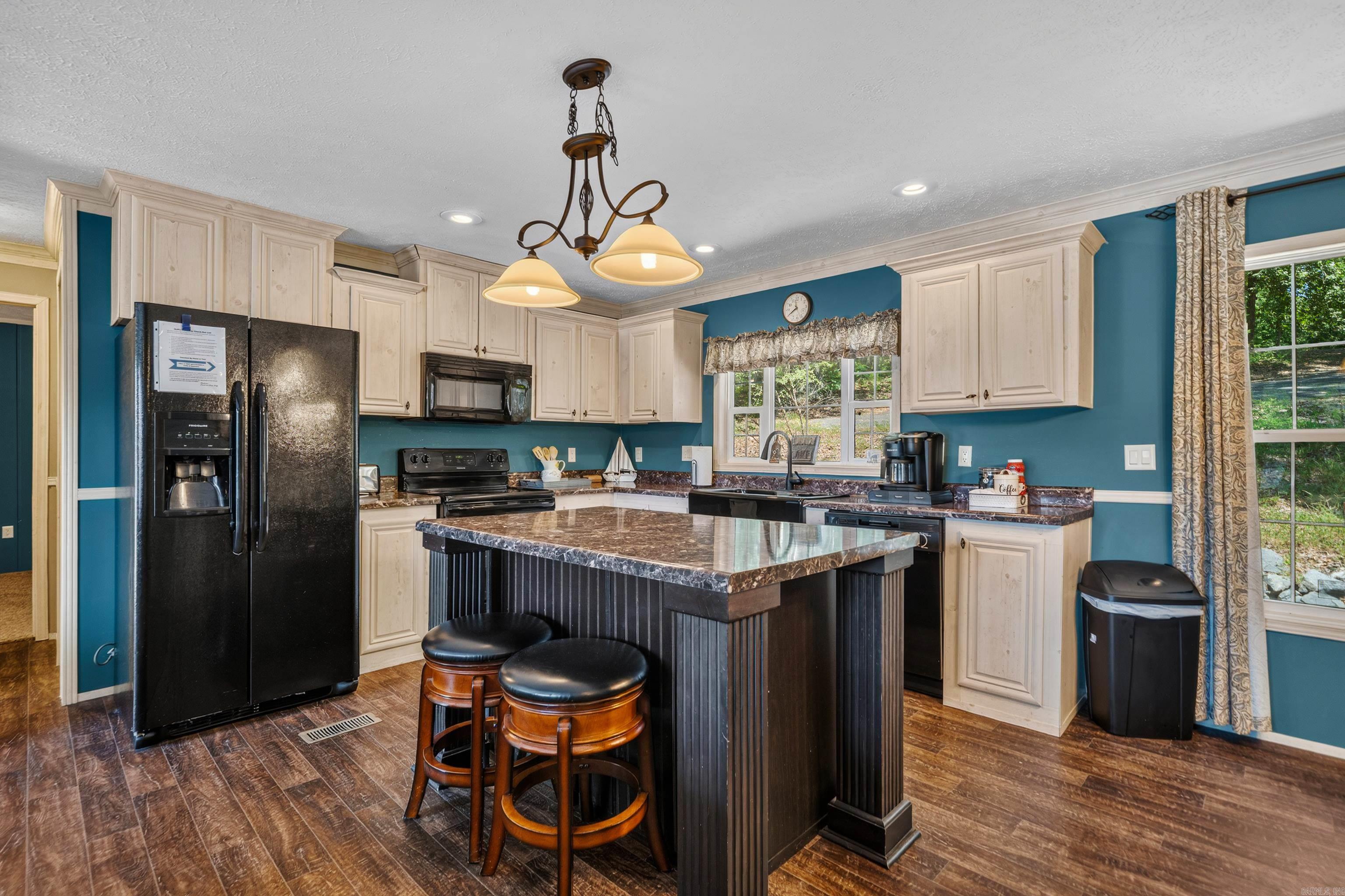 1221 Akers Road Property Photo 12