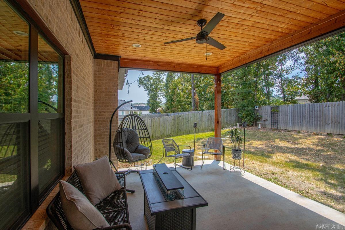 877 Oak Forest Circle Property Photo 30