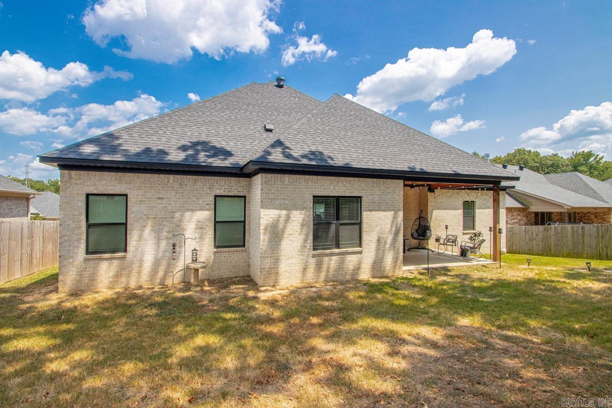 877 Oak Forest Circle Property Photo 37