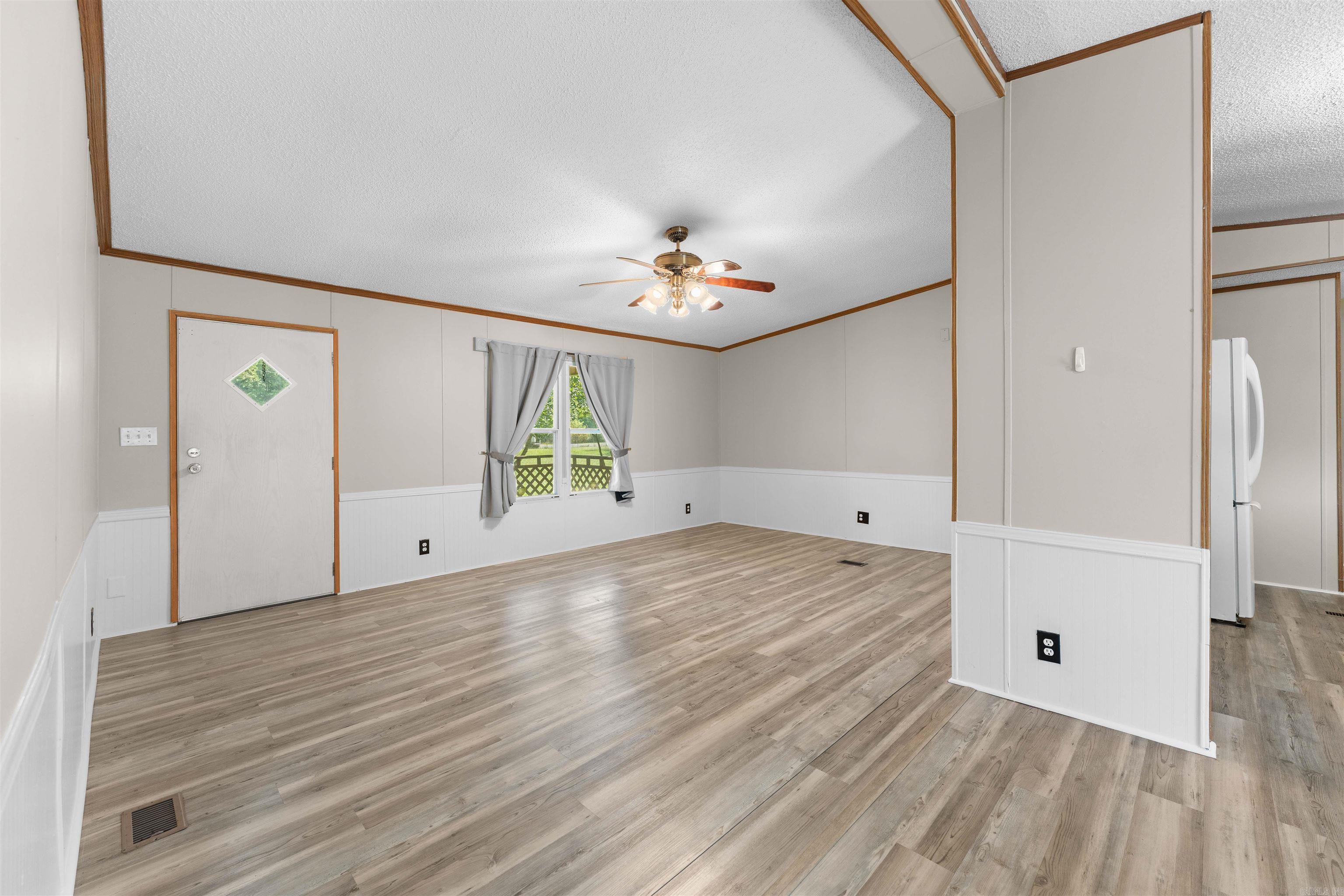 579 Christy Lane Property Photo 6