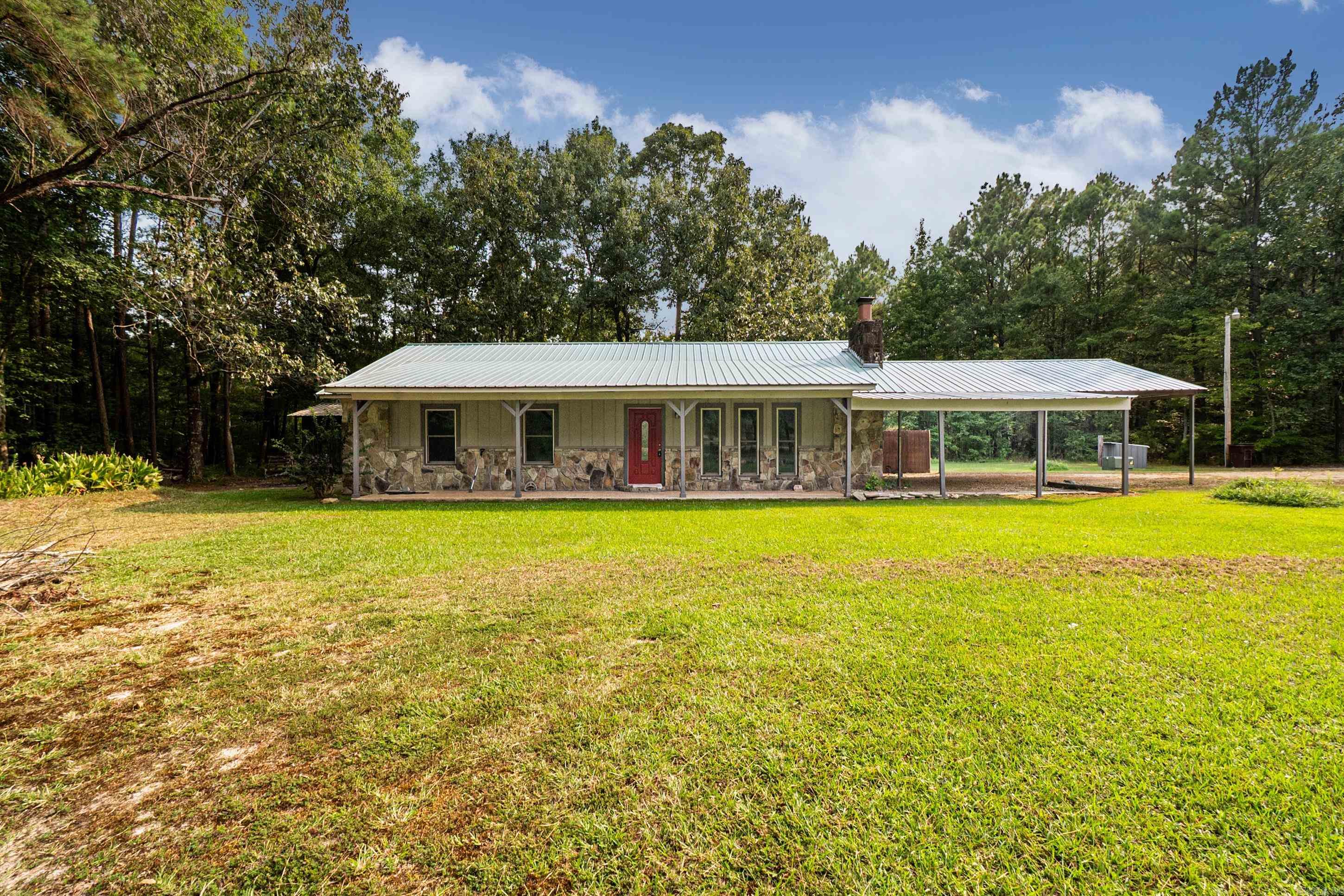 43 Calhoun 11 Property Photo 1