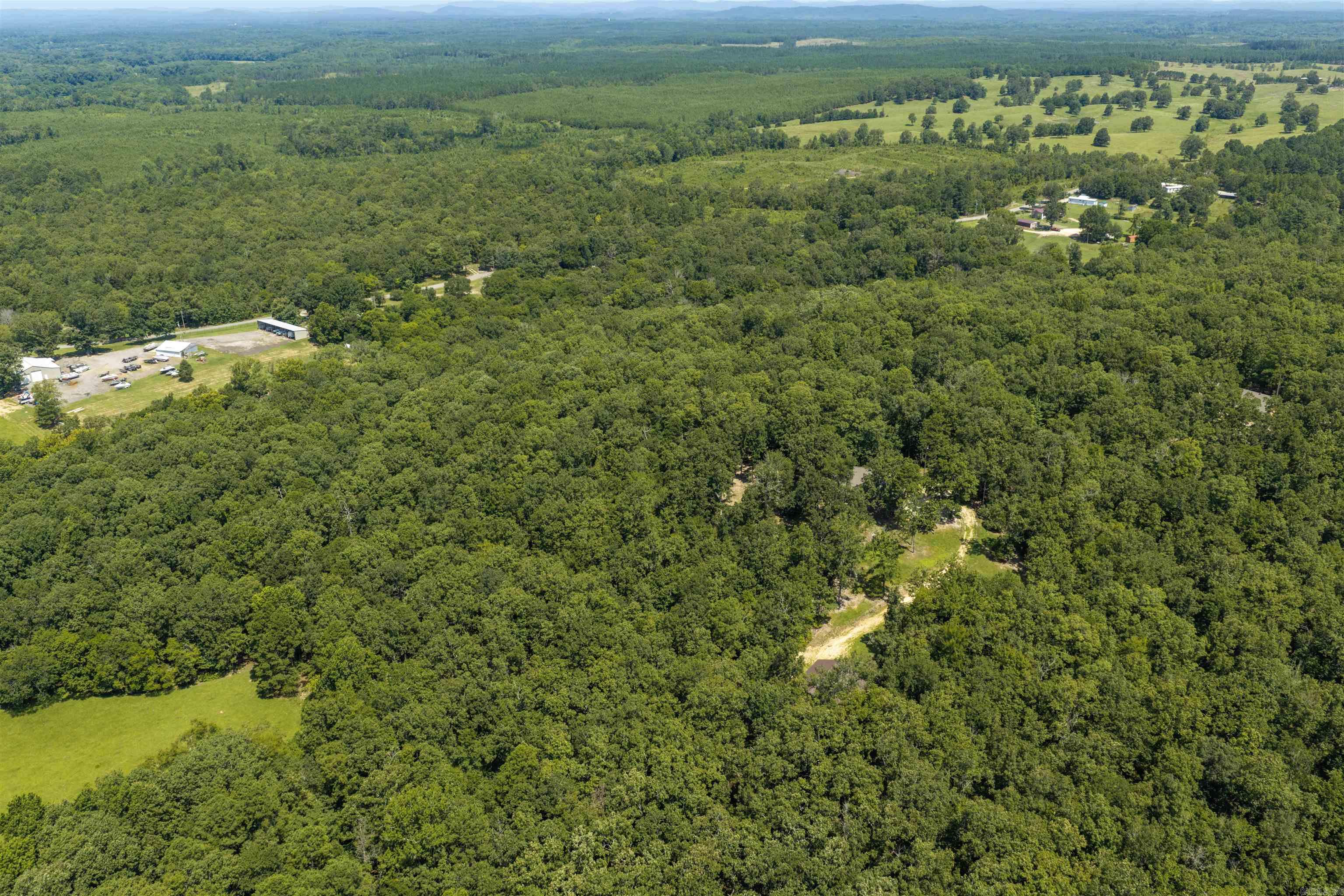 2114 Narrows Road Property Photo 3