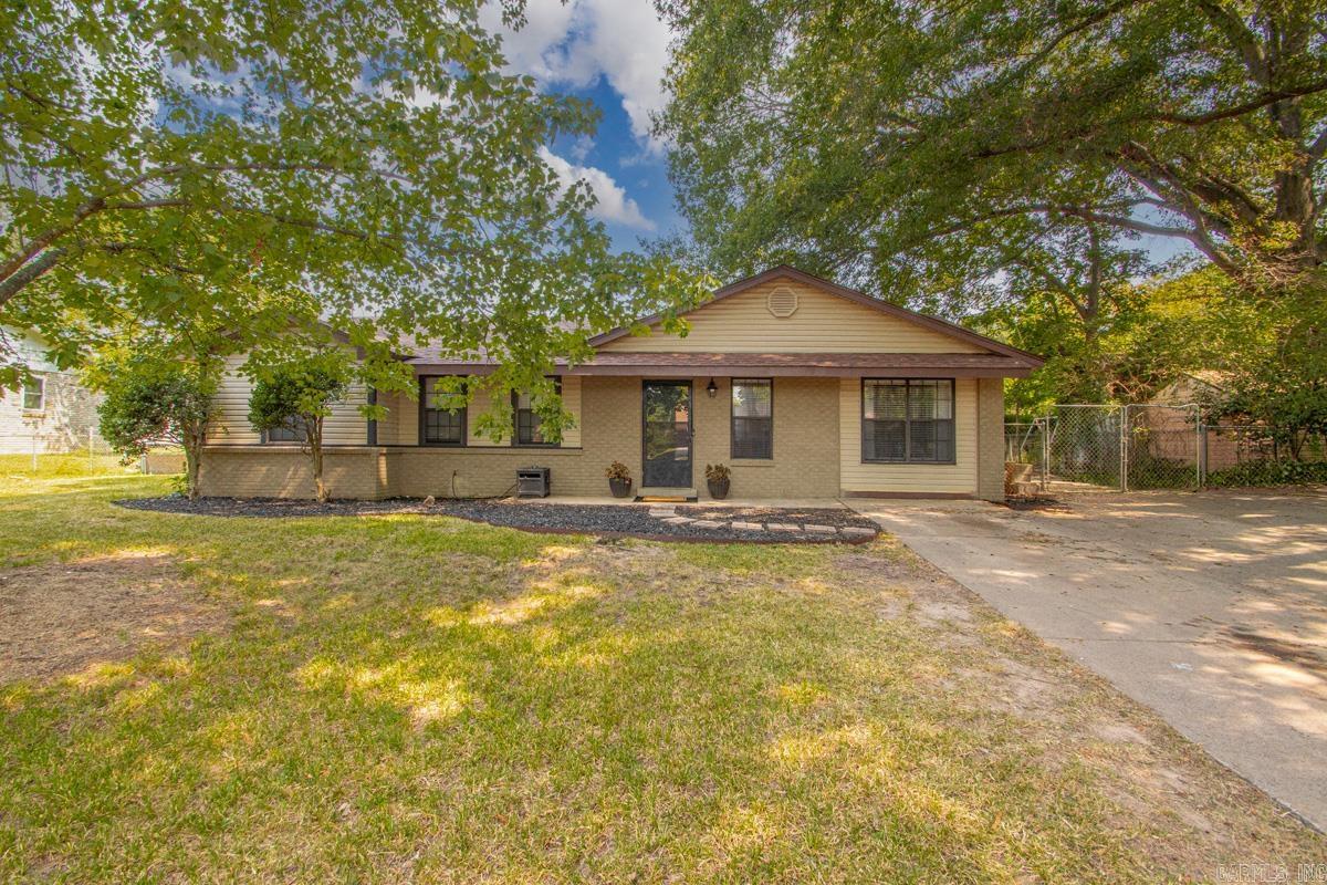 36 Georgeann Dr Property Photo 1