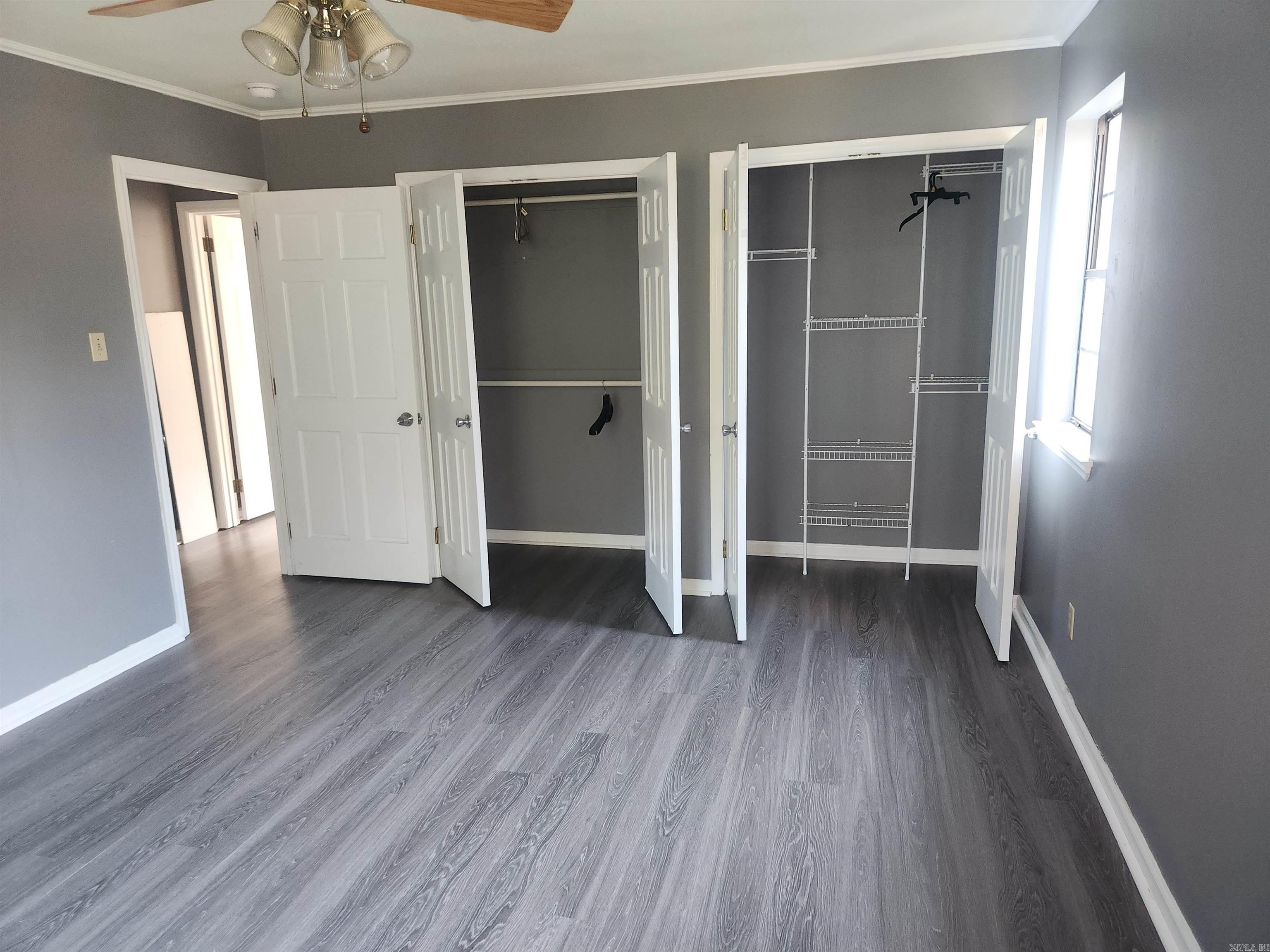 1025 S Claremont Avenue Property Photo 10
