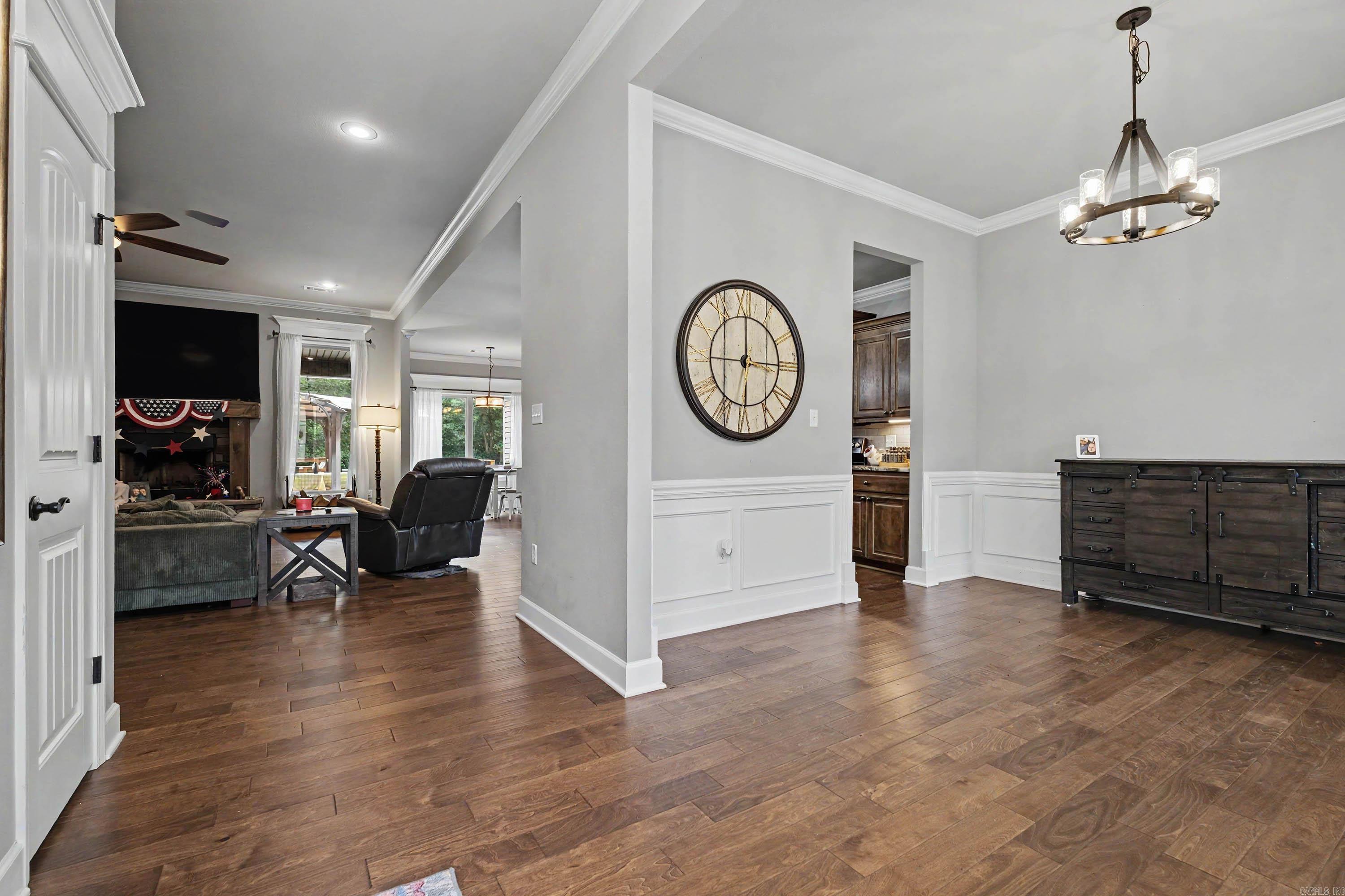 370 Reuben Drive Property Photo 4