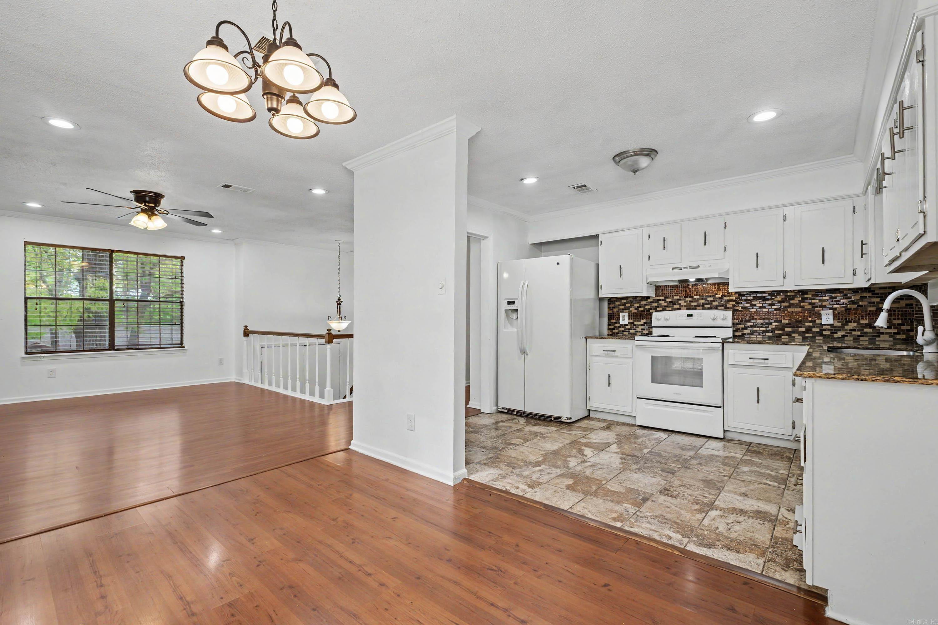 2317 Peach Tree Drive Property Photo 13