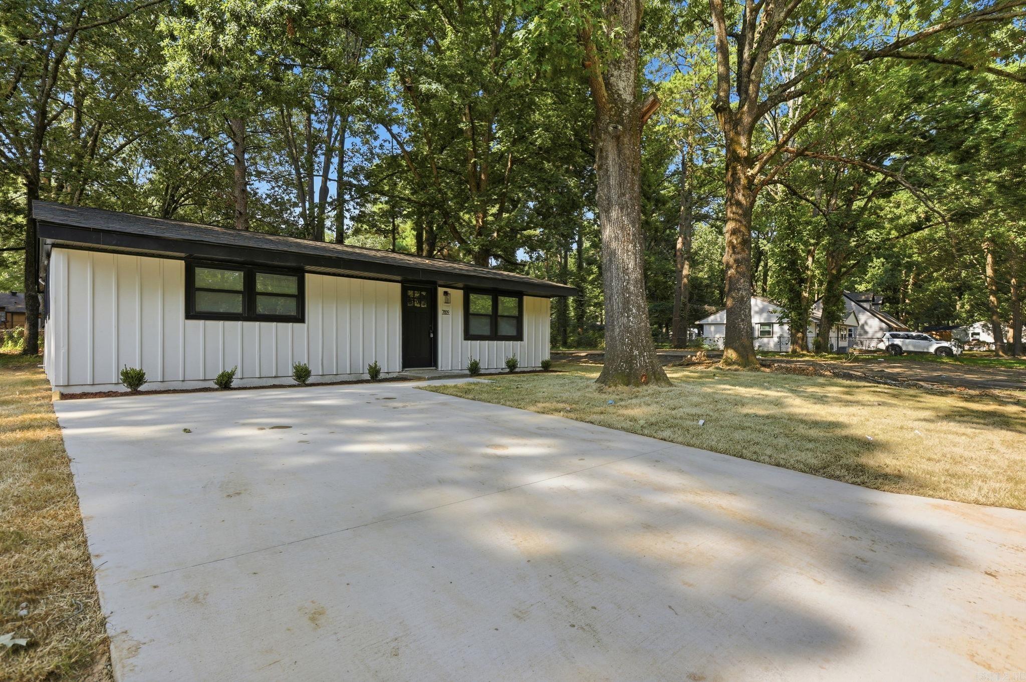 7809 Nolen Drive Property Photo 4