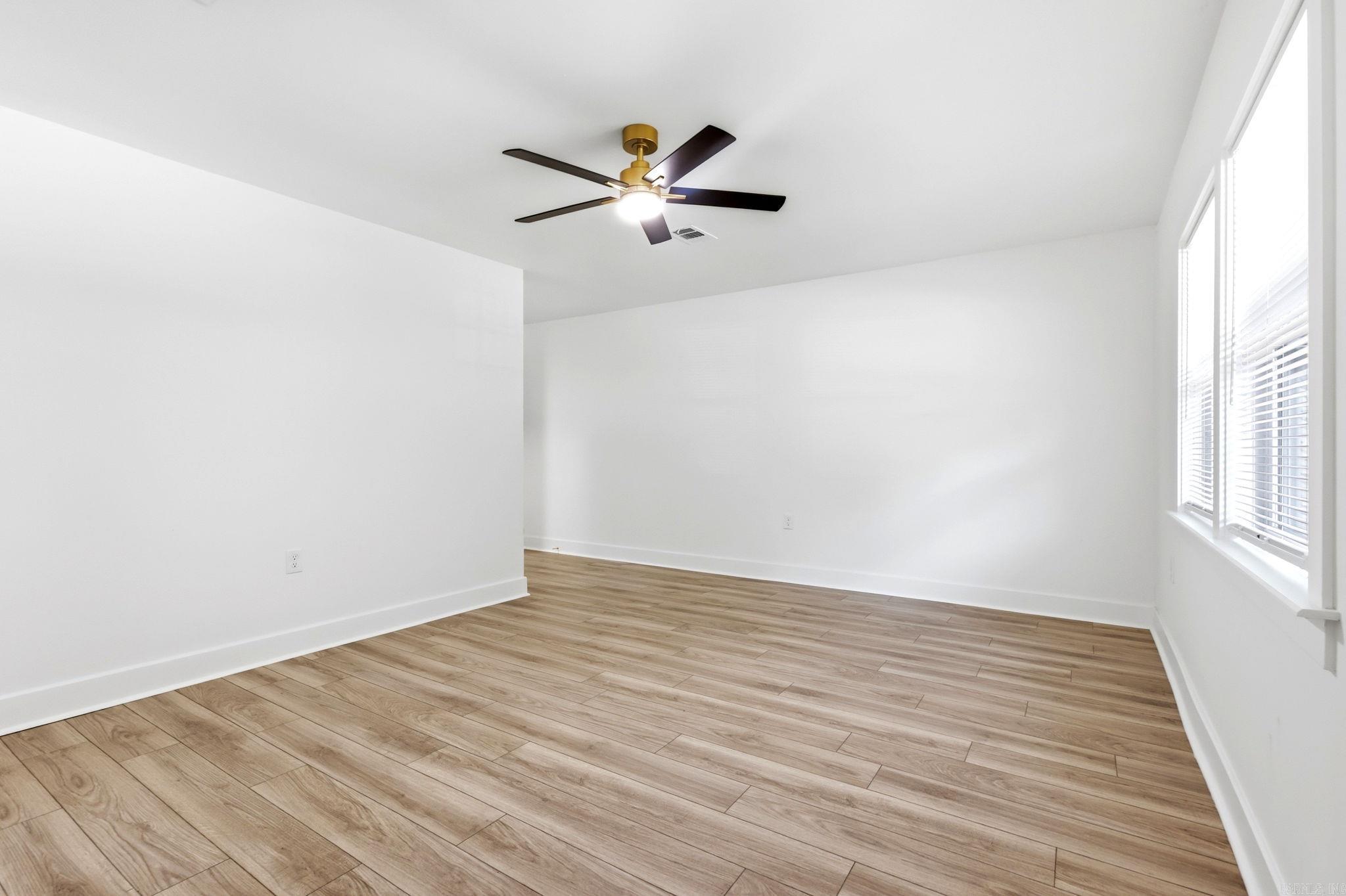7809 Nolen Drive Property Photo 9