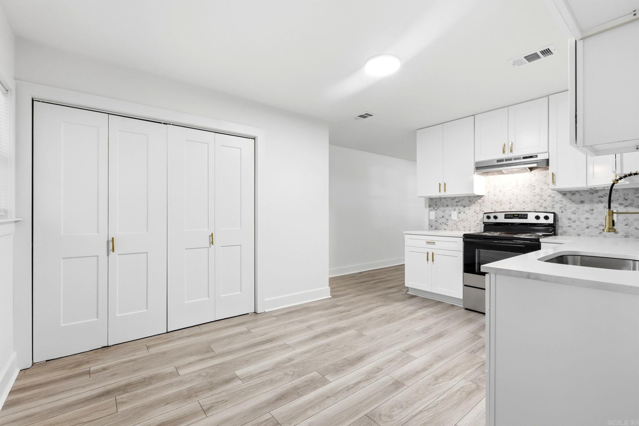 7809 Nolen Drive Property Photo 13