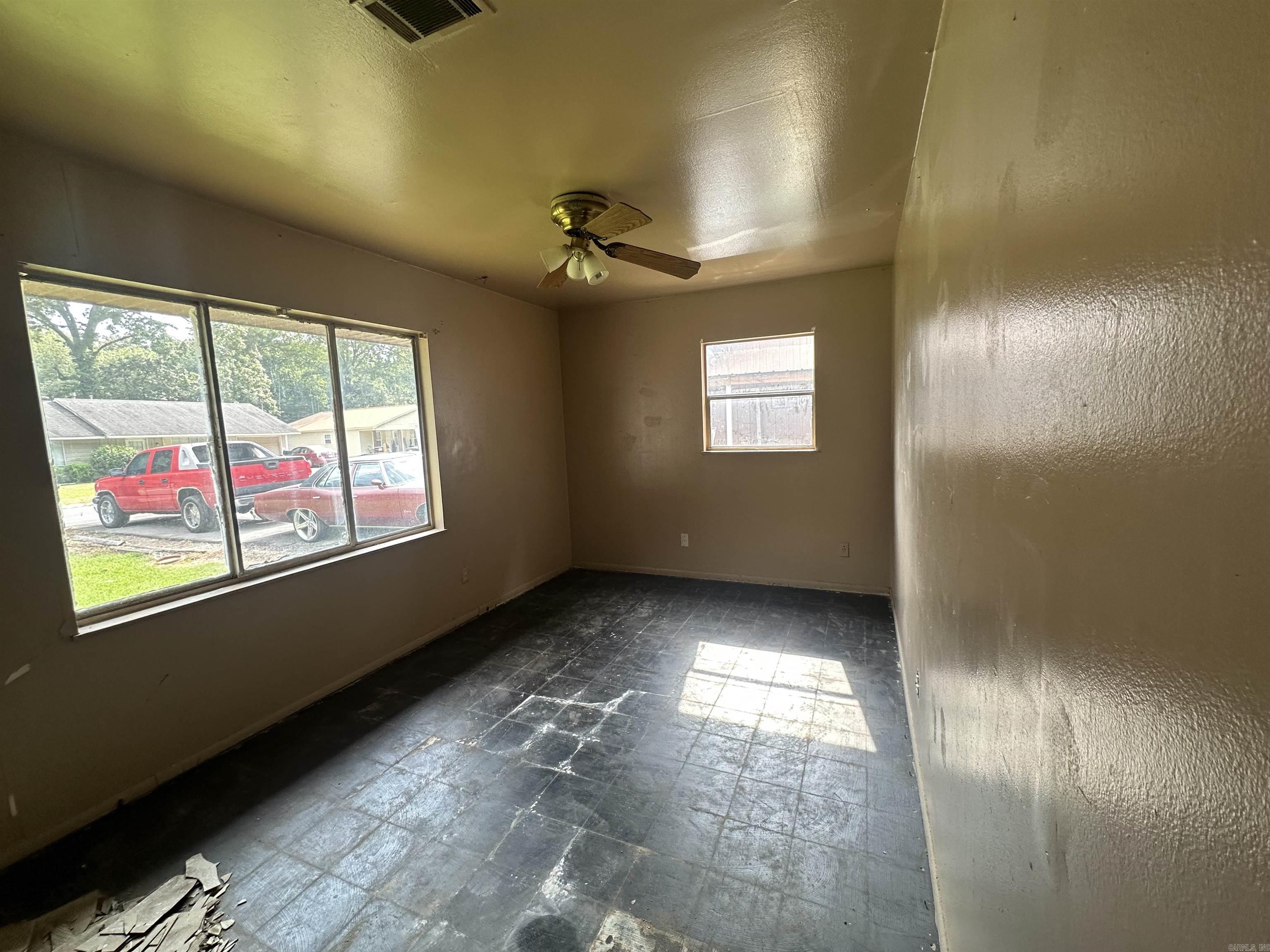 7808 Moore Dr Property Photo 11