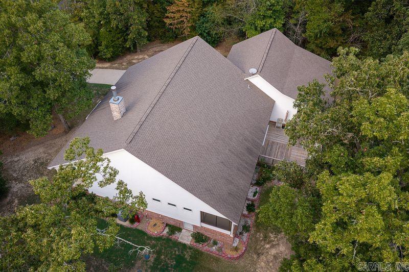 1185 Blue Grass Property Photo 2
