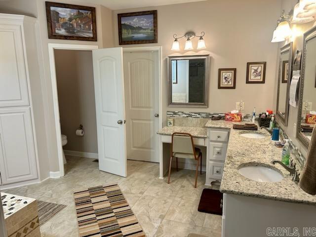 1185 Blue Grass Property Photo 20