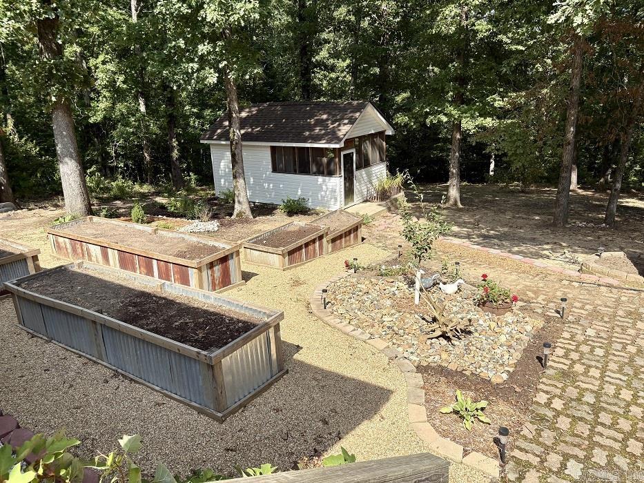 1185 Blue Grass Property Photo 32
