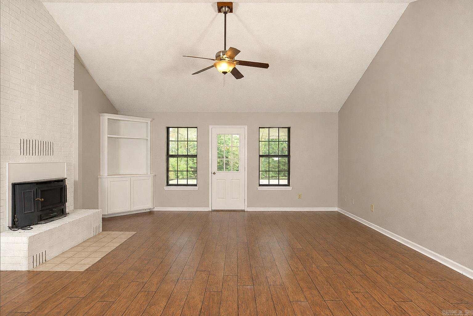 1601 Goodman Avenue Property Photo 5
