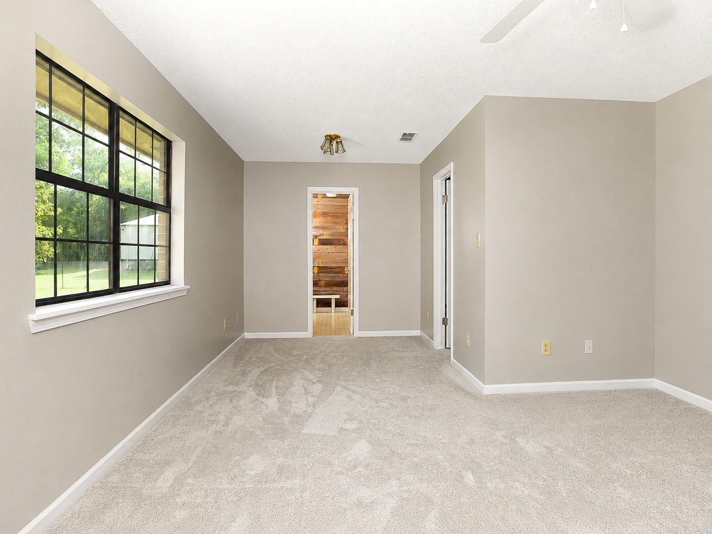 1601 Goodman Avenue Property Photo 13