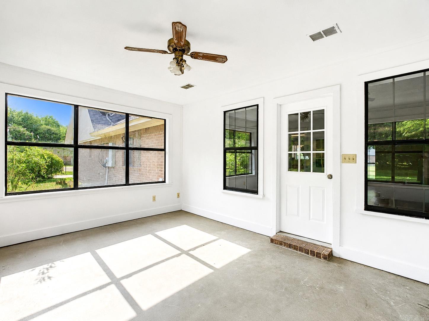 1601 Goodman Avenue Property Photo 19