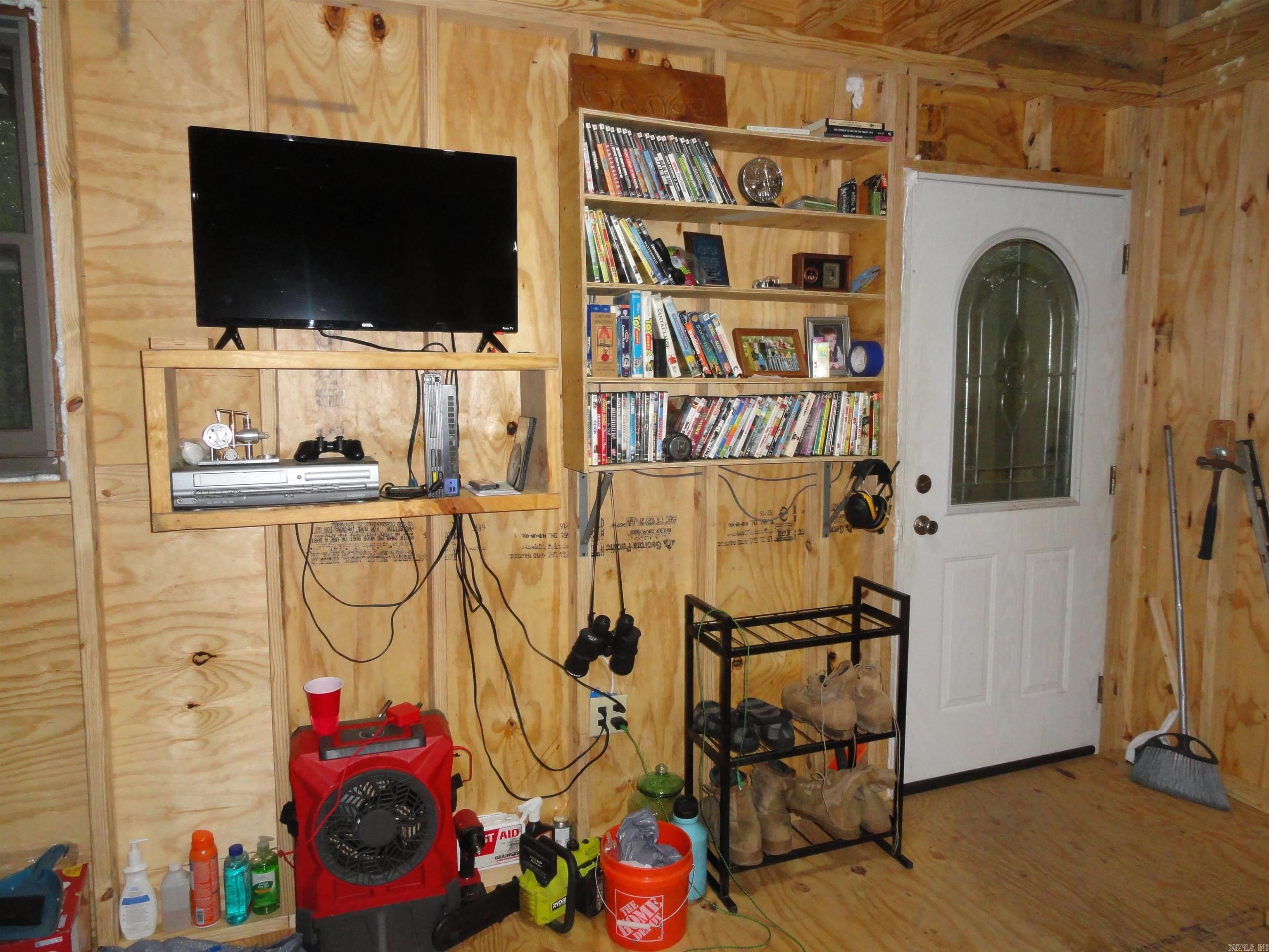 2340 Shady Grove Road Property Photo 24