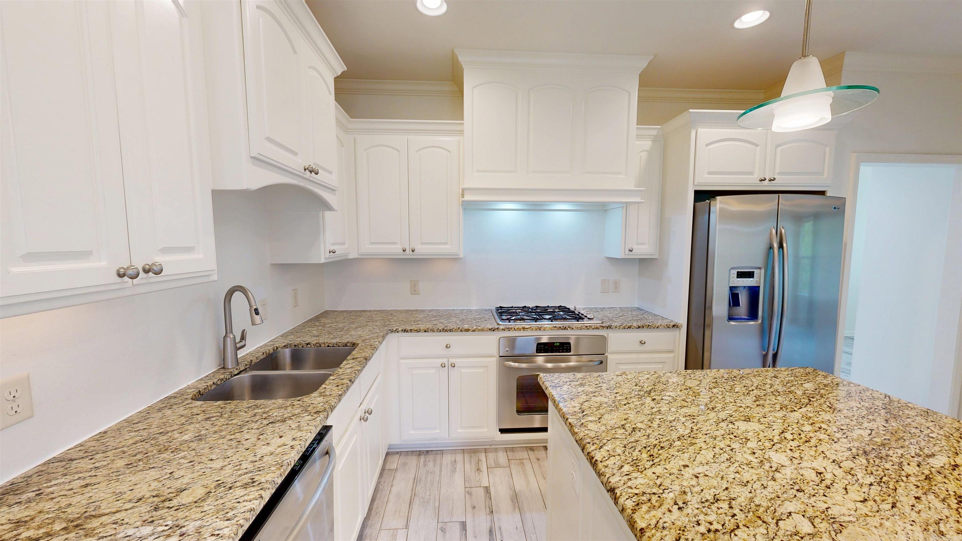 1 Kanis Creek Place Property Photo 6