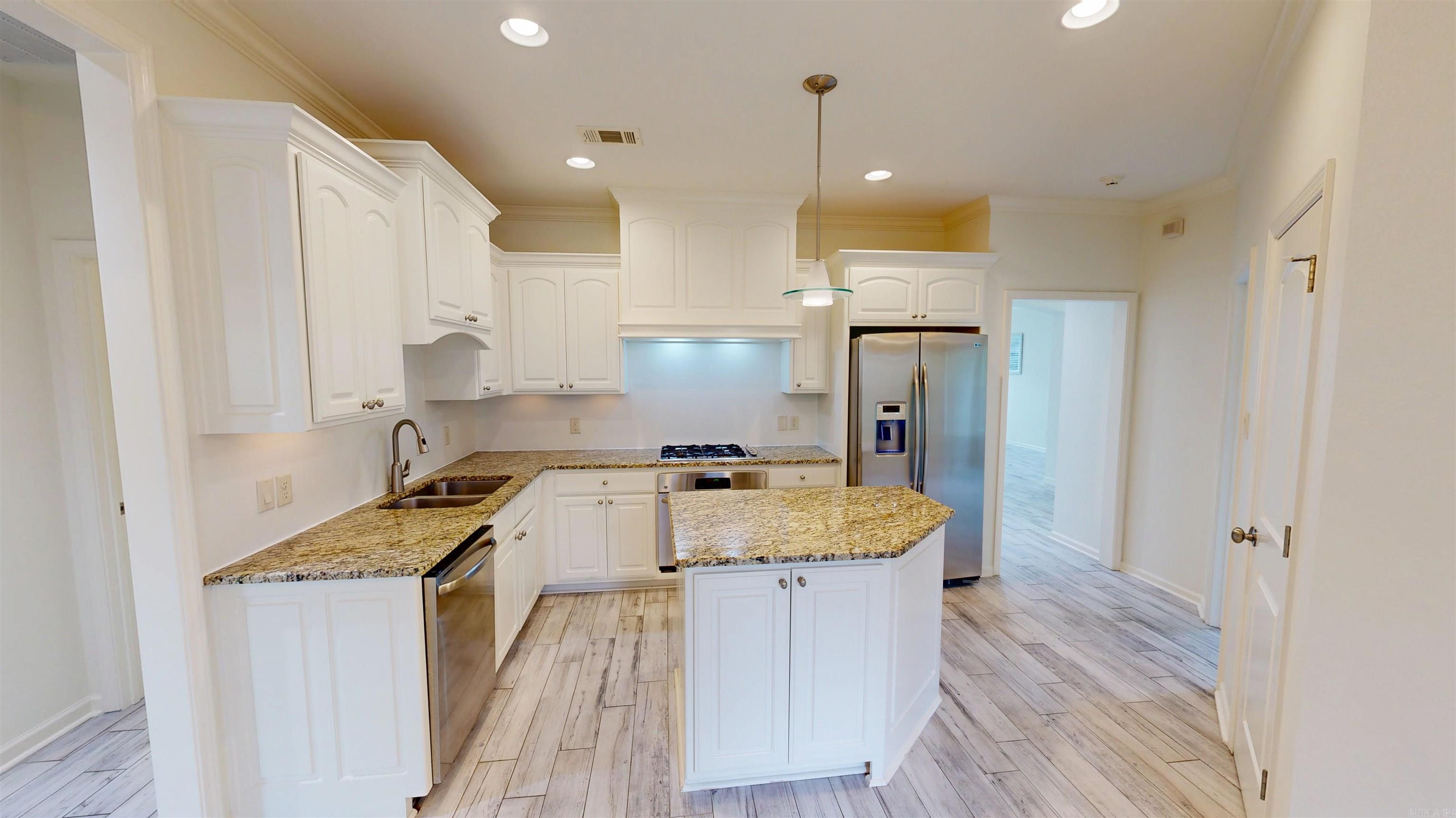 1 Kanis Creek Place Property Photo 7