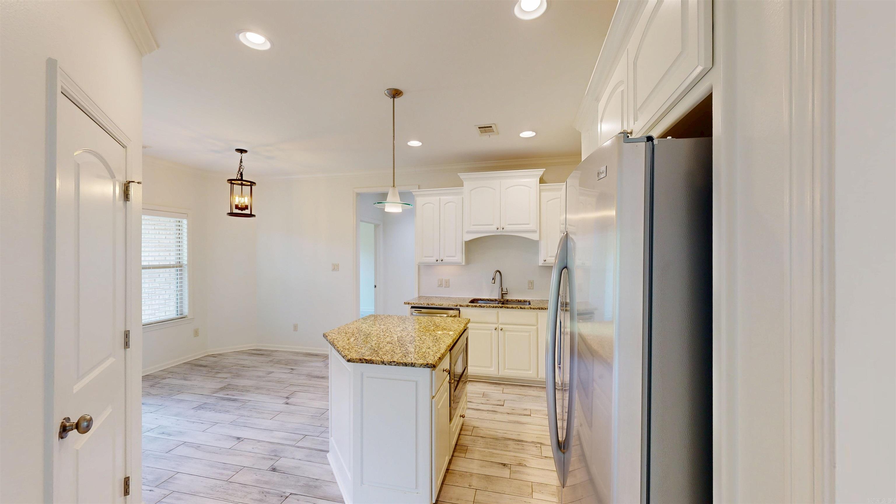 1 Kanis Creek Place Property Photo 8