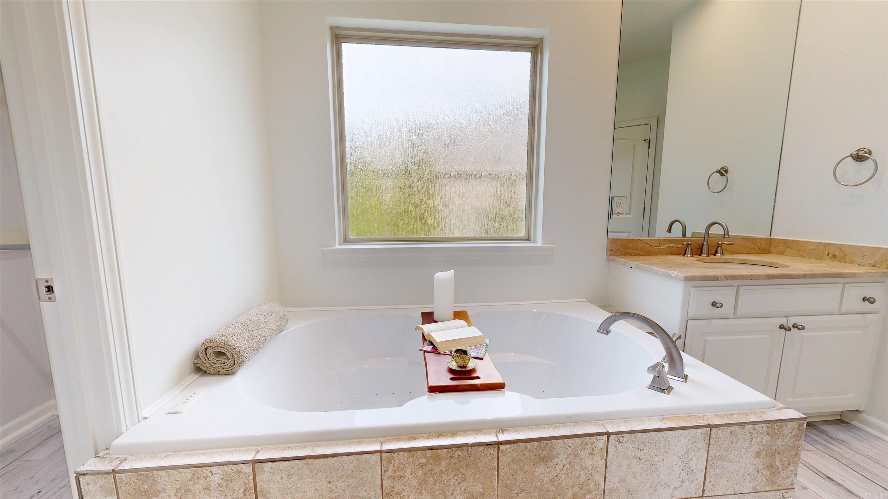 1 Kanis Creek Place Property Photo 10