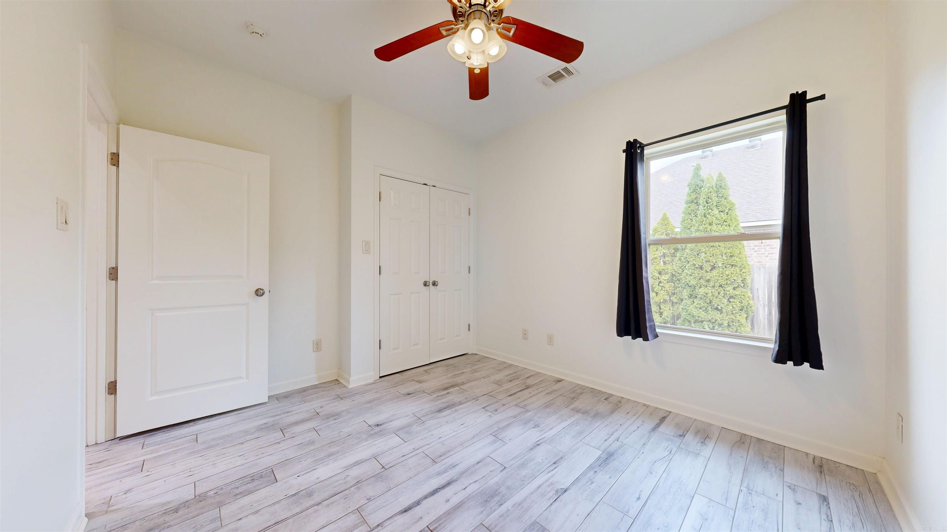 1 Kanis Creek Place Property Photo 11