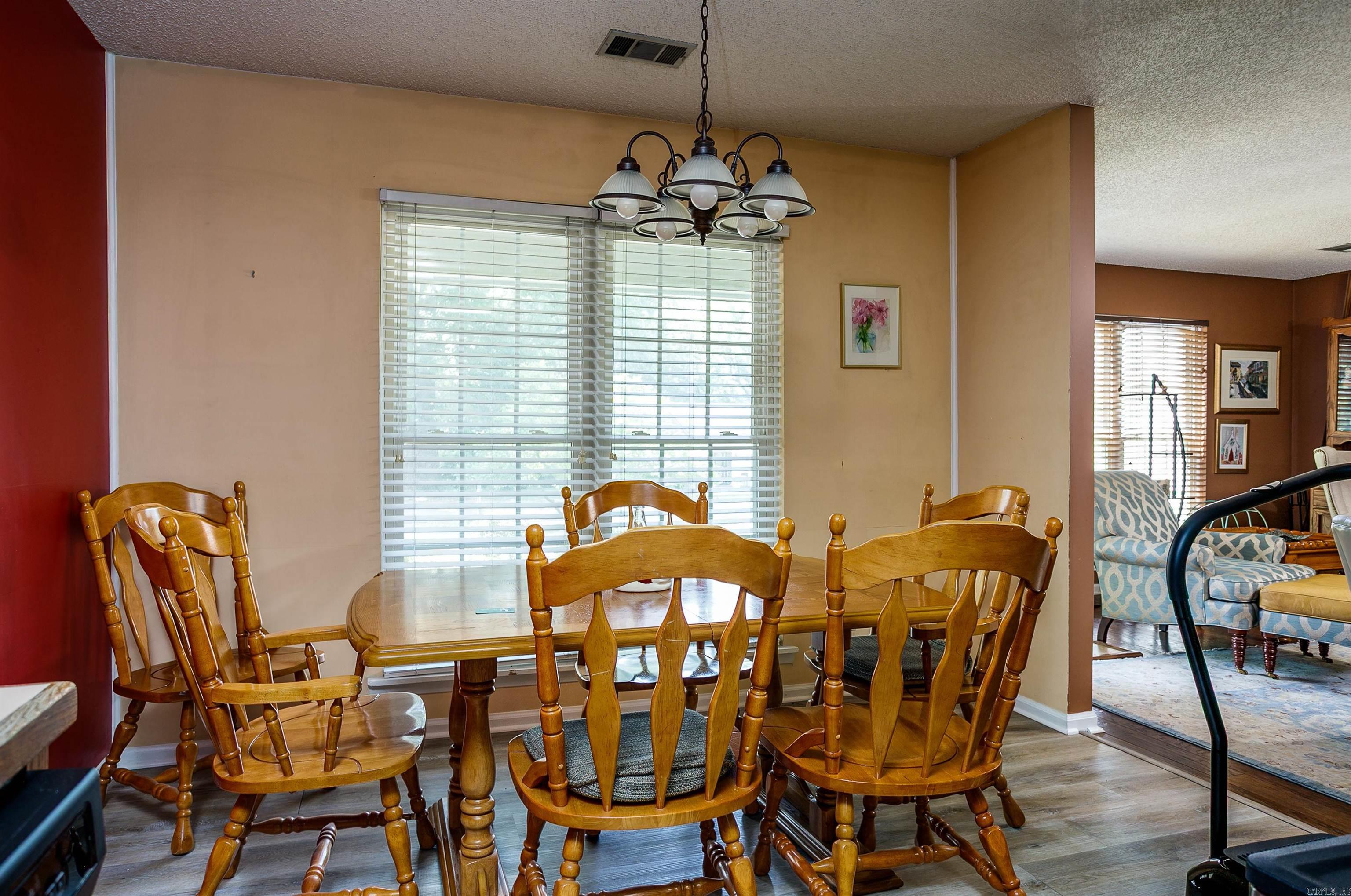 2012 Tangelewood Drive Property Photo 18